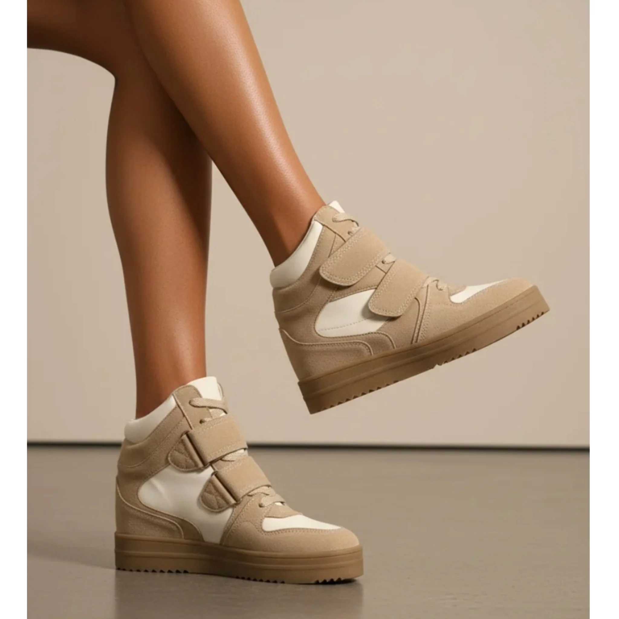 Ebba Sneakers - Image 3