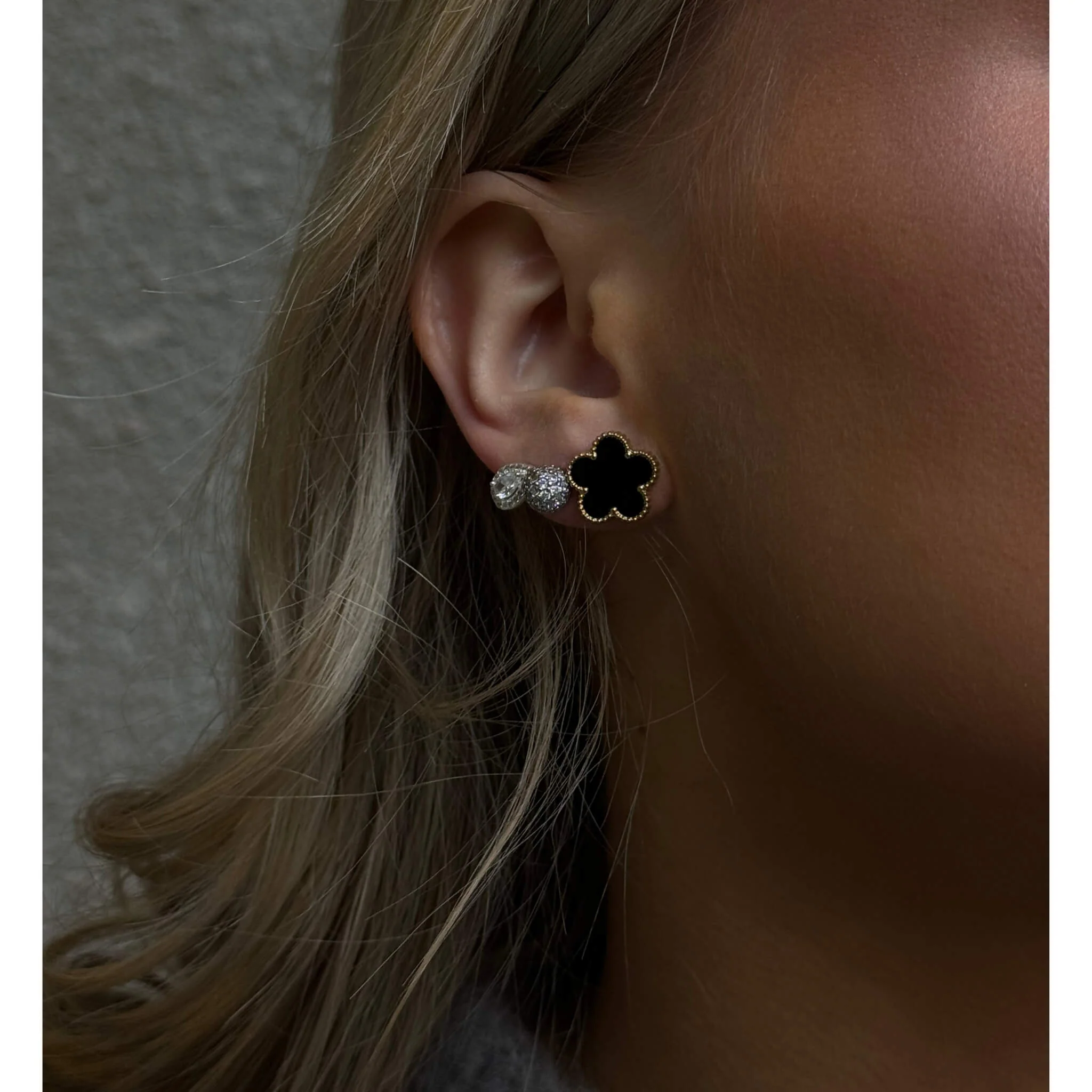 Lana earrings By Olivia - Image 2