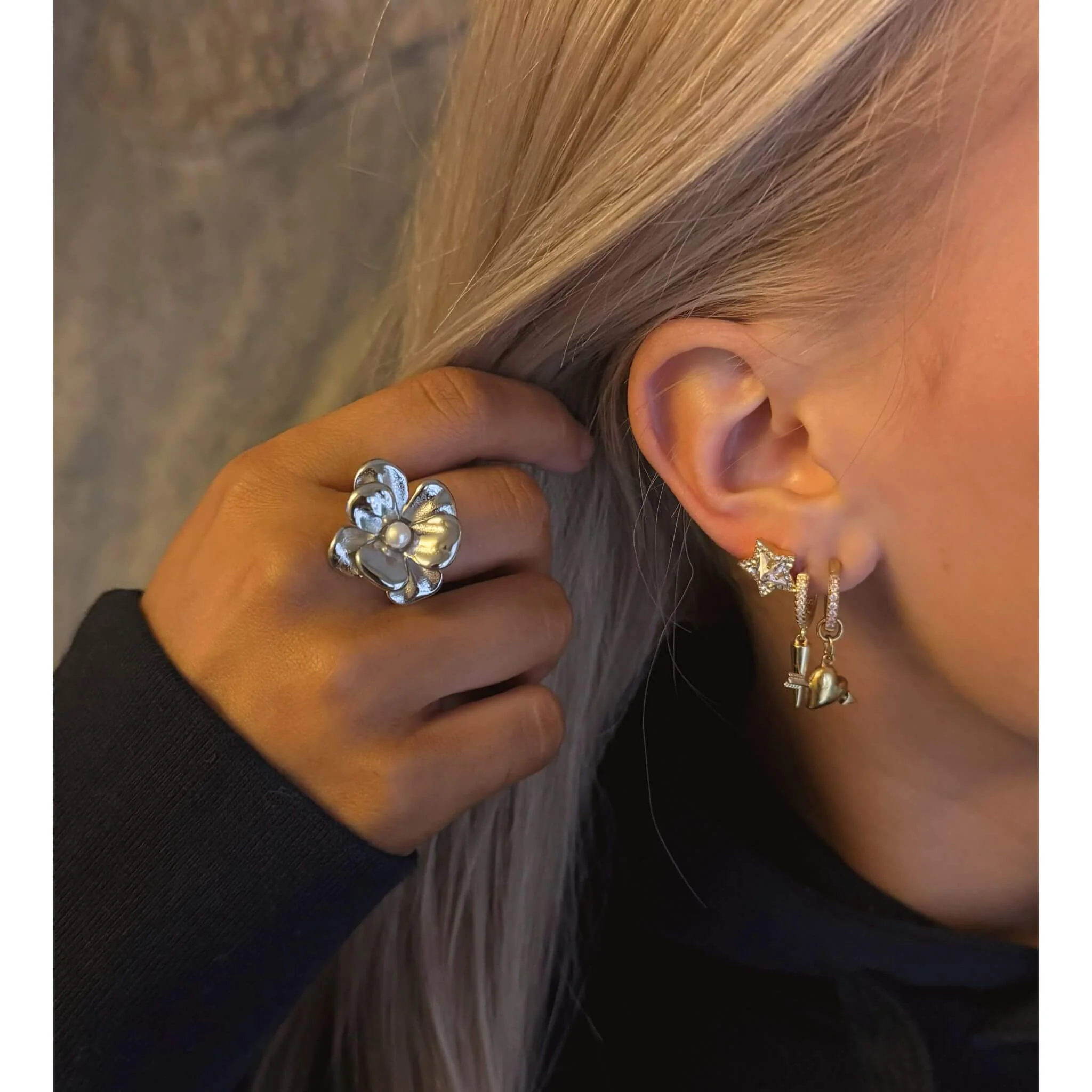Lilje Ring By Olivia - Image 5