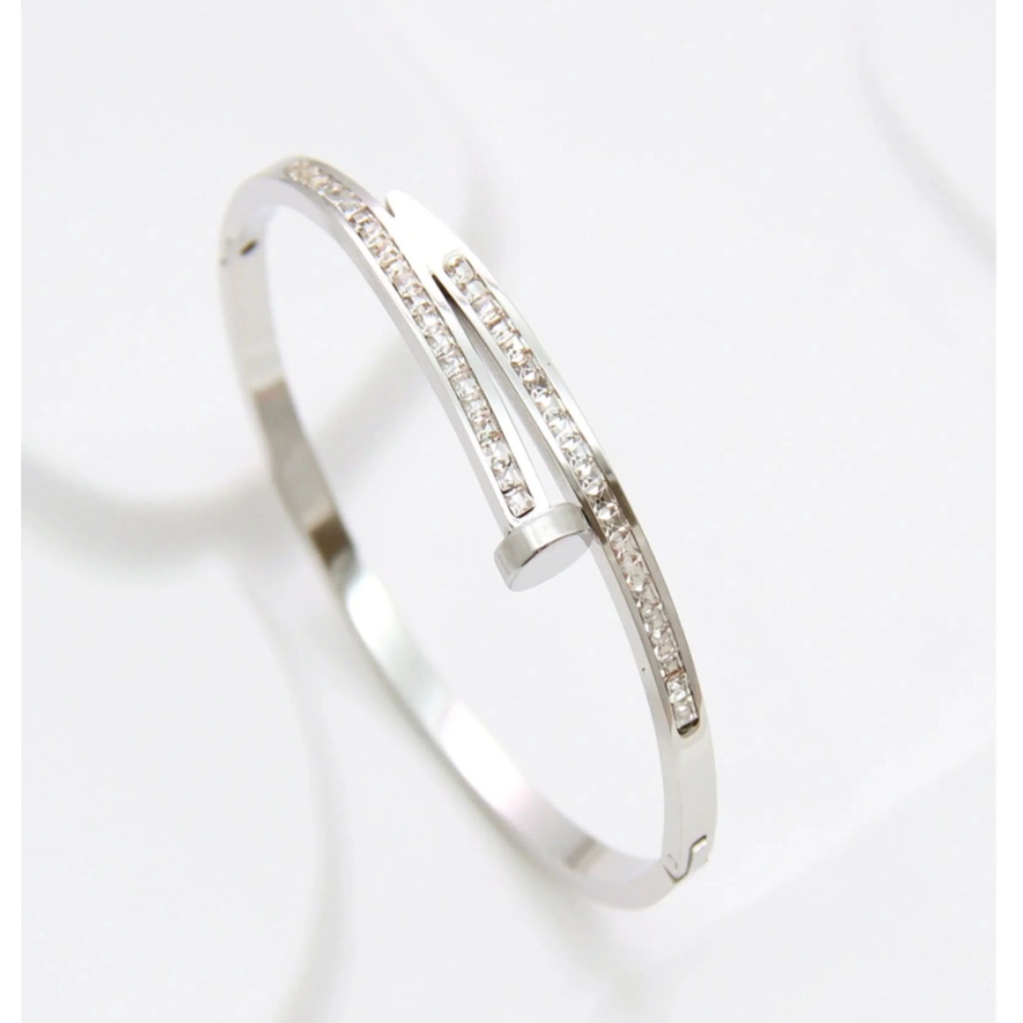 London bracelet By Olivia - Image 5